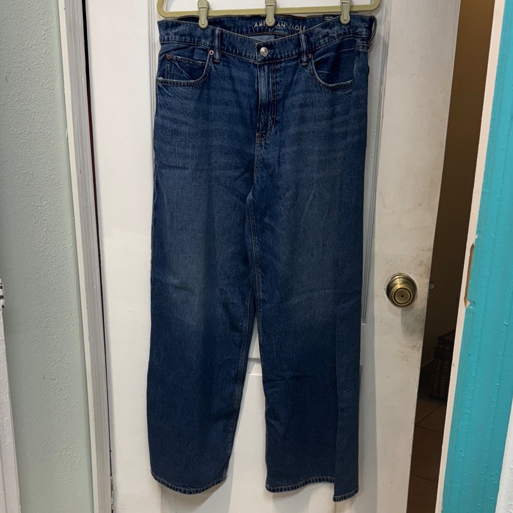 American Eagle Outfitters Deep Indigo Relaxed Jeans size 12 ultra wide leg